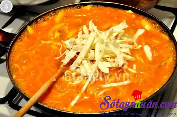 Tập l&agrave;m Tteobokki ngon như ngo&agrave;i h&agrave;ng 3
