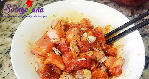 Thịt ba chỉ kho măng ngon kh&ocirc;ng thể cưỡng