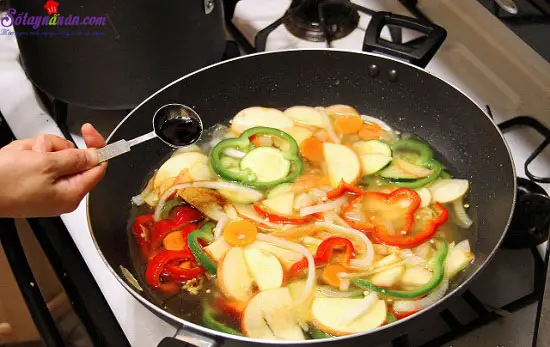 C&aacute;ch l&agrave;m thịt chua ngọt kiểu H&agrave;n 7