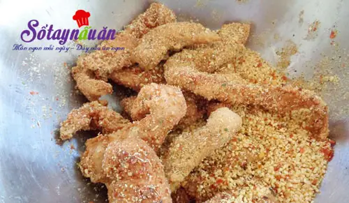 Thịt g&agrave; chi&ecirc;n c&ugrave;ng gạo rang 4