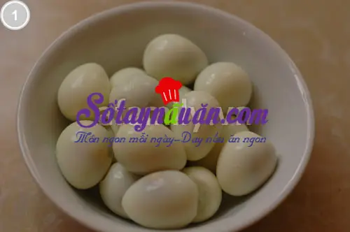Trứng c&uacute;t sốt me đưa cơm 1