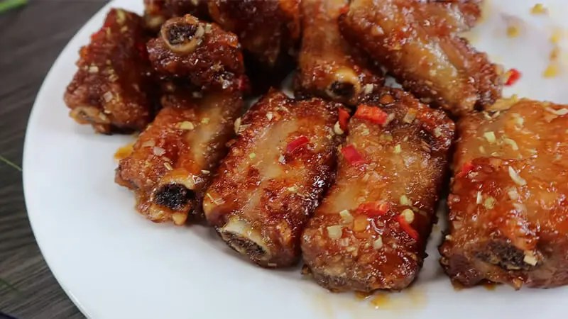 Hướng dẫn cách làm sườn chiên sả ớt cực ngon đưa cơm