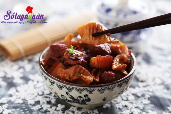 Hướng dẫn làm thịt kho măng tre cực ngon cực dễ