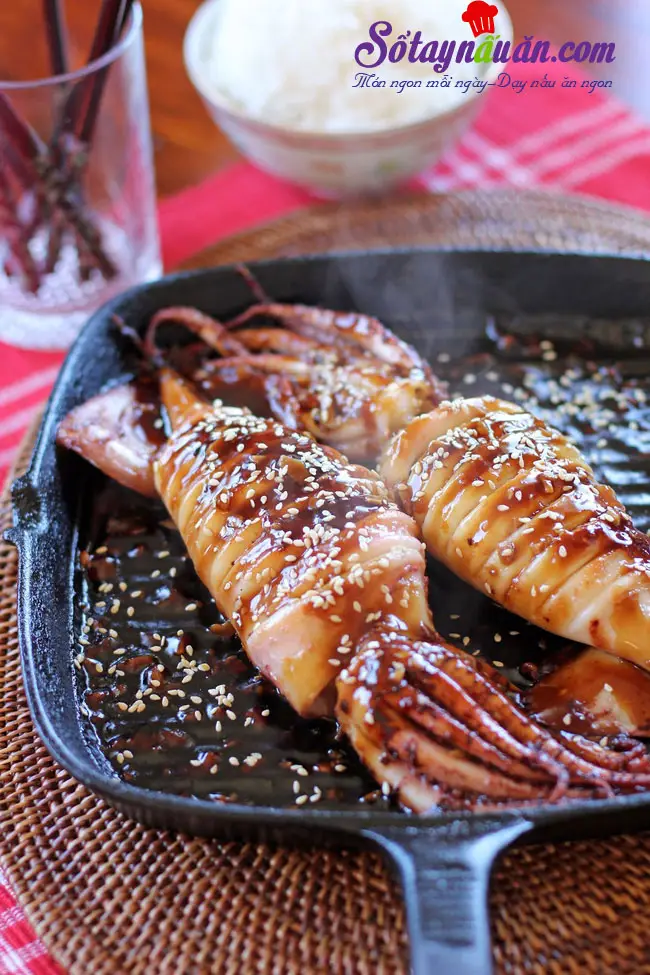 Mực nhồi cơm sốt Teriyaki – món ngon không thể cưỡng